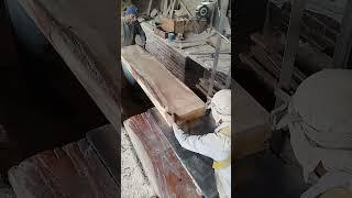 unique sawmilling skills #wheelsaw #hardwood #sawblade #teakwood #machine #bridgesaw #wood #sawmill