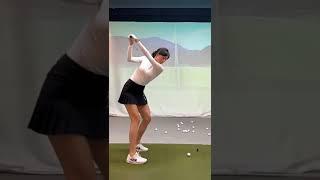 아이언샷 슬로우로 보니까 확실히 이해되네!! | 아이언 스윙 TV#shorts #golf #golfswing