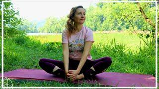 15 Min Somatic Yoga Morning Practice | Stretch & Reset