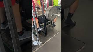 Light weight 405 bench press PR #powerlifter #gym #motivation #legdayisthebestday