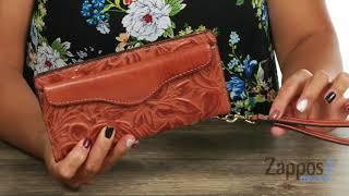 Patricia Nash Valentia Wallet SKU: 9083723