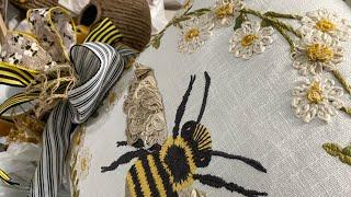 Unboxing Spring/Summer Bee Decor