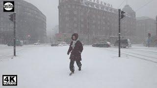 Heavy Snowfall and Strong Winds in Downtown Helsinki ️️ (9 January 2023)