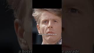 A top assassin known as The Jackal devises a plan to assassinate French President Charles de Gaulle
