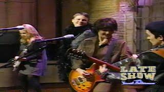 The Go-Go's - The Whole World Lost Its Head (Live on Letterman 1994)