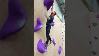 Toby Segar Creates parkour boulder