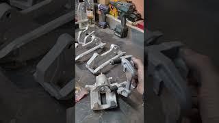 #ДискоЛюб.Оклейка суппортов перед окраской. #покраскадисков #automobile #tuning #люберцы #пескоструй
