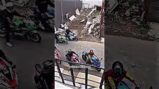 Ketika pasukan motovloger main kerumahnya bobby stuntrider Auto geber cuyy #viral #motovlog #shorts