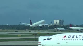 Delta Airliner Takes Off From Airport - 4K