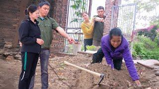 Secretly digging for a pot of gold, the cruel mother-in-law was caught red-handed by the police.