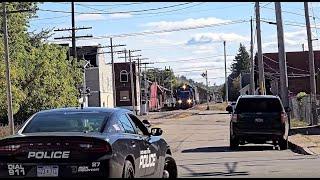 Not Even The Cops Can Stop Idiot Drivers Racing To Beat The Train! #trains #trainhorn #trainvideo