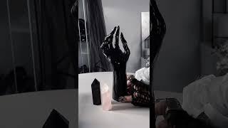 Killstar hand ring stand 