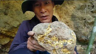 Large gold nugget under 100 year old tree roots  - Real Gold Prospecting