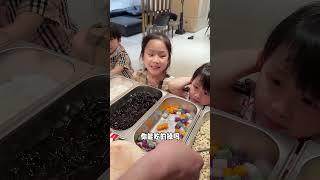 养七个干饭人的快乐！ #抖音精选 #人类幼崽 #美食#萌娃#奶爸 @七个佩奇妈妈文文