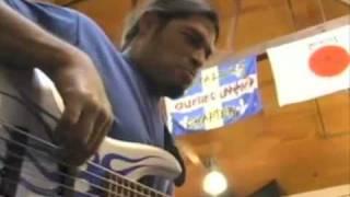 Robert Trujillo is a gorilla in human body!