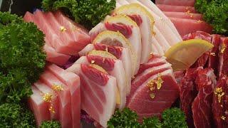 참치 가마뼈속살 손질 쌍문역 어도참치Tuna bones and flesh.