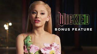 Ariana Grande Talks Being Cast As Glinda | Wicked