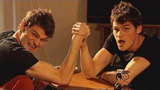 JULIAN SMITH - You in Five Minutes