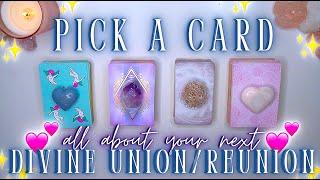  NEW SOUL CONNECTIONS  Who Is Entering (or Re-Entering) Your Life? Pick a Card Tarot Reading