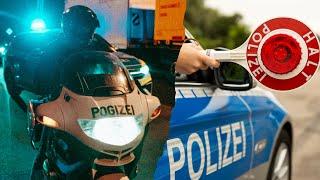 Echte POLIZEI busted POGIZEI...