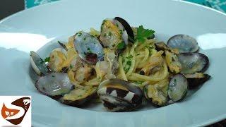 Spaghetti alle vongole, facilissimi e buonissimi! -  primi piatti veloci (pasta con vongole veraci)