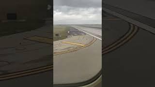 Airport Landing HTX  #houston #airport #landing