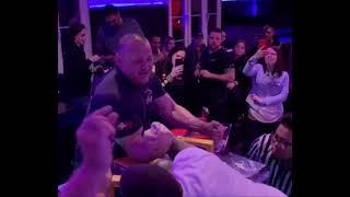 Swiss Armwrestling tournament  Final Kamil Chasanov vs Andrei Lupsa (Asc Armpower) 2019