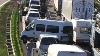 How NOT to act in a highway traffic jam, people behaving badly!