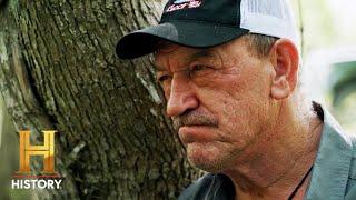 Swamp Mysteries: Dangerous Voodoo Hog is Super Evasive (Season 2)