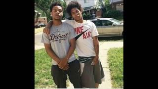 Tourlife mook x Lil Reek ft Scoop - Intro {Exclusive}