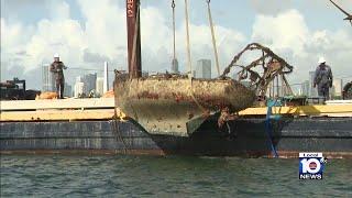 Abandoned and derelict boats causing major environmental problem in South Florida waters