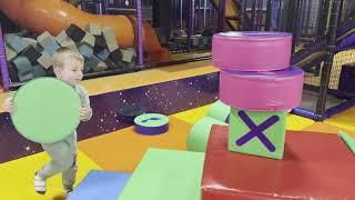 Neo the Builder! Watch Him Build Towers! ️