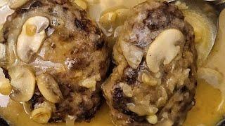 Salisbury Steak (Cutlet steak in sauce)