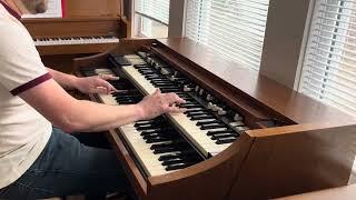 Funky Blues in D - Chris Hazelton on the Hammond Organ