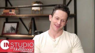 'Westworld' Star Jonathan Tucker On Working With Ed Harris | In Studio With THR