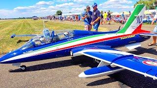 GIANT XXXL 74KG MB-339 AERMACCHI RC TURBINE JET DEMONSTRATION FLIGHT