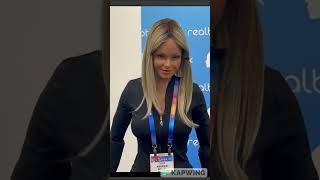 NEW $175,000 AI ROBOT GIRLFRIEND ARIA | TECH NEWS