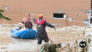 Firefighters carry out rescues in eastern Czech Republic after major flooding | VOA News