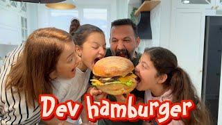 DÜNYANIN EN BÜYÜK VE EN PAHALLI HAMBURGERİNİ YAPTIK