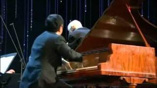 Chopin Piano Concerto No.2, Op.21, 2nd movement - Dang Thai Son