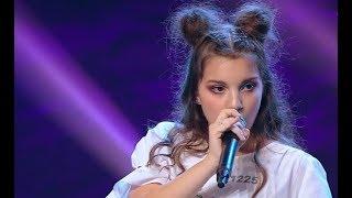 Meghan Trainor - "All about that bass". Vezi cum cântă Ioana Bulgaru, la X Factor!