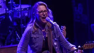 Tedeschi Trucks - haunting "Looking For Answers" 4/16/22 Portland, ME