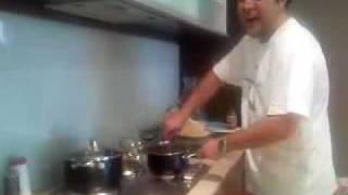 Lucio Ribeiro cooking @ The Online Circle