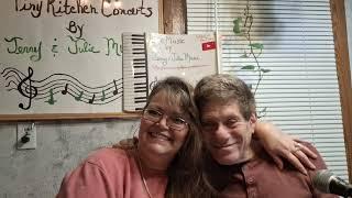 That's What Friends Are For - Dionne Warwick Cover by @jerryandjuliemusic #music #piano #fun