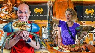 MONSTER Crab Tour in Colombo Sri Lanka - OVER 4 KG OF CRAB!!!  SRI LANKAN FOOD AT MINISTRY OF CRAB