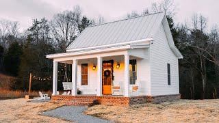 Tiny BNB: White Farmhouse, Black Cabin