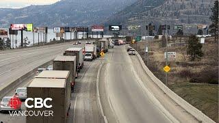 Kelowna bridge reopens after explosives team gives all-clear to removal of suspicious van