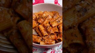 Spicy Basil Rigatoni #rigatoni #spicypasta #redpasta