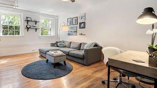 32 Marshal Street, Brookline, MA Presented by The Mutlu Group.