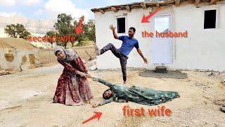 The return of the husband: the attack of the second wife to get rid of the first wife